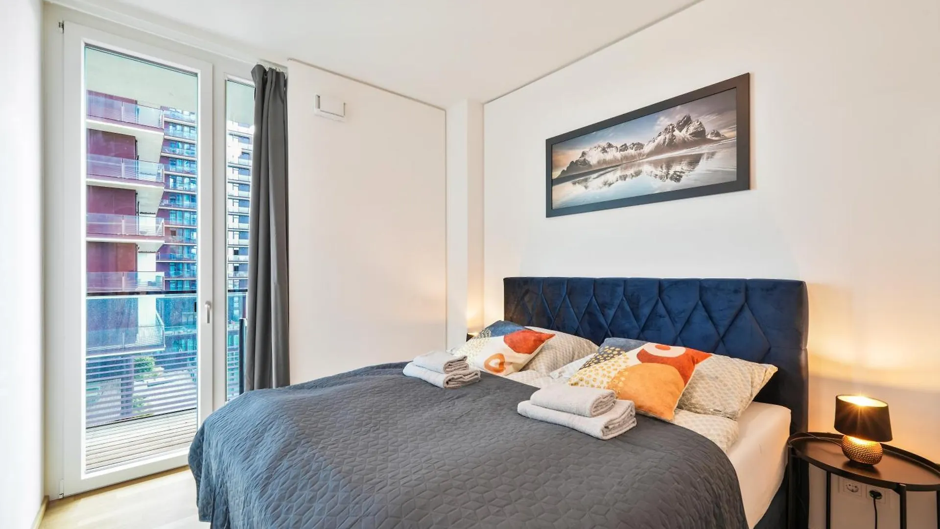 Vienna Sky Apartment I Rooftop Pool I Netflix Østrig